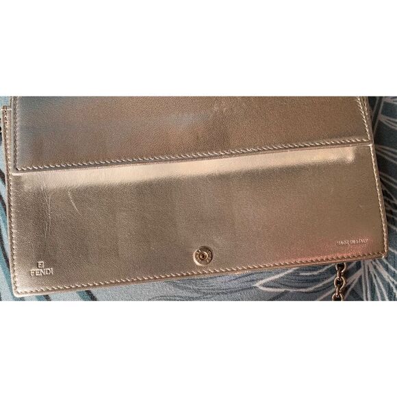 FENDI Metallic Calfskin Wallet On Chain Silver Clutch Purse AUTHENTIC $3800 - Picture 9 of 15
